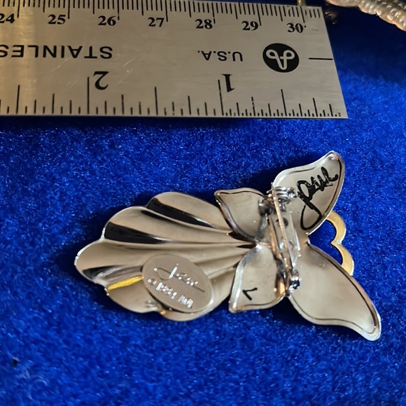 (3) Vintage Jane Angel Pin’s, Signed, AOL 1994 - Picture 13 of 14